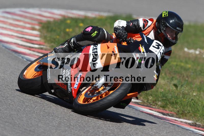 /Archiv-2022/08 17.04.2022 Speer Racing ADR/Instruktorengruppe/33